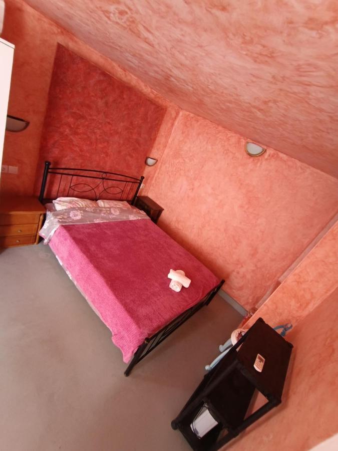 Azalea Garden Apartment With Mountain View Κρεμαστή Εξωτερικό φωτογραφία