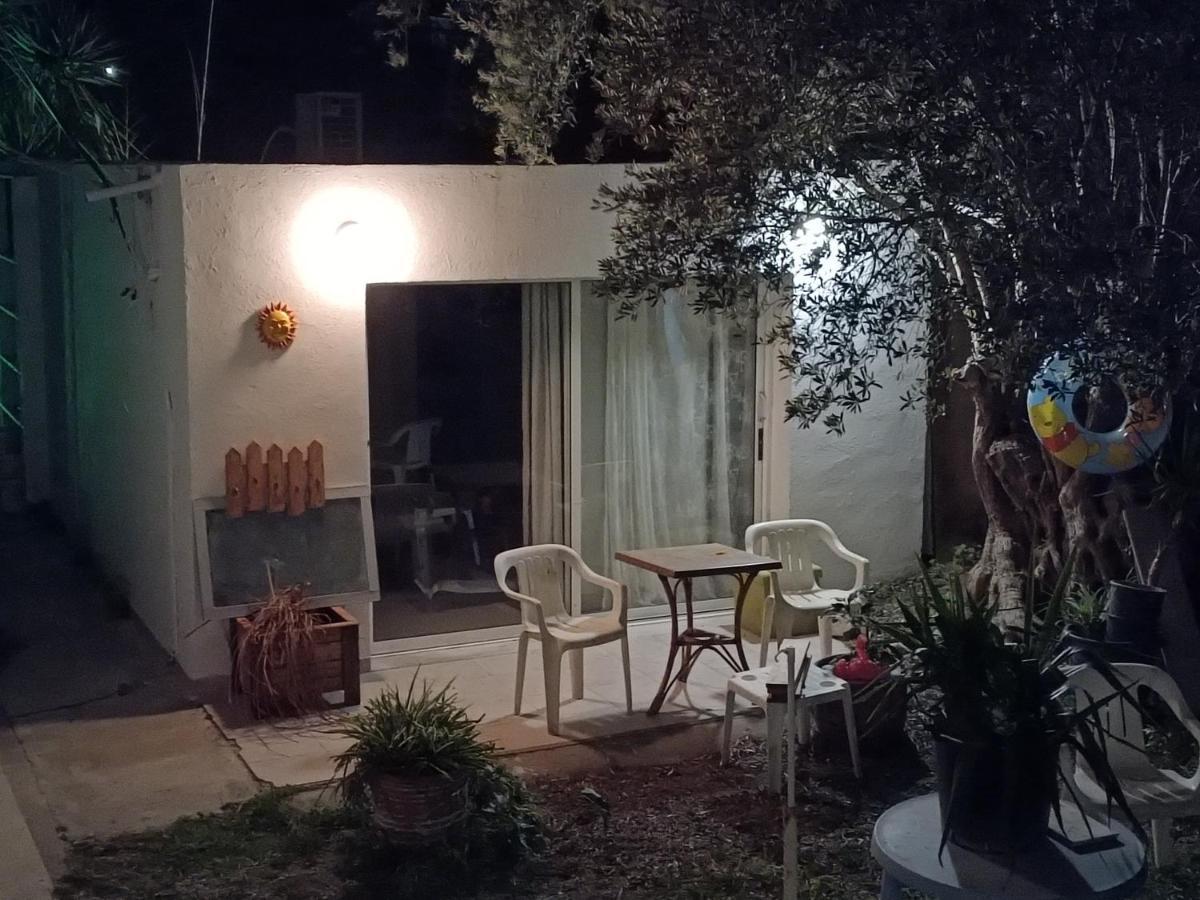 Azalea Garden Apartment With Mountain View Κρεμαστή Εξωτερικό φωτογραφία