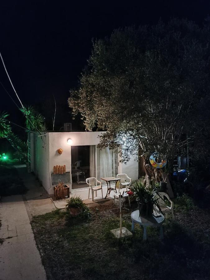 Azalea Garden Apartment With Mountain View Κρεμαστή Εξωτερικό φωτογραφία
