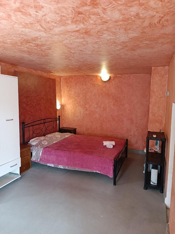 Azalea Garden Apartment With Mountain View Κρεμαστή Εξωτερικό φωτογραφία